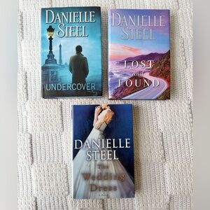 Danielle Steele Hardback Books